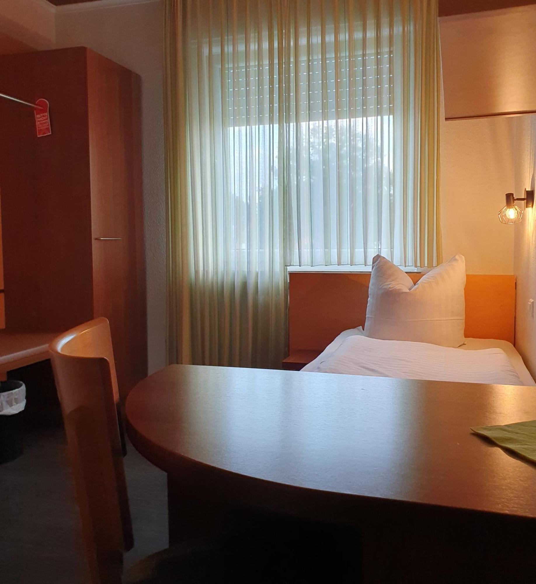 Waldhotel Lingen Exteriör bild